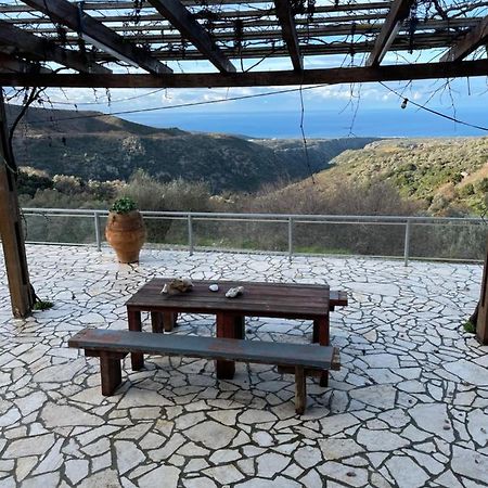 Mitato Open View Villa Khárkia Buitenkant foto
